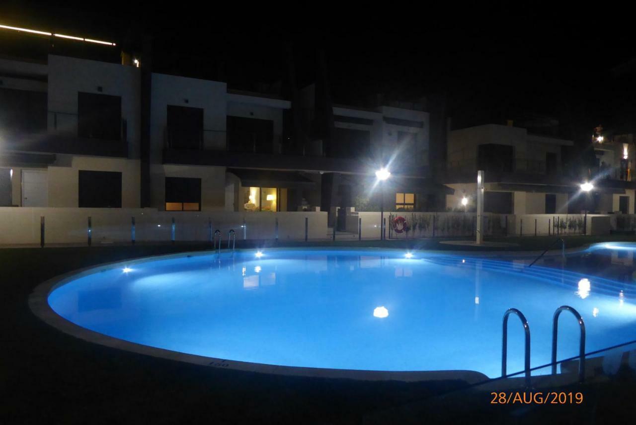 Higuericas Costa 211 Apartment Pilar de la Horadada Bagian luar foto